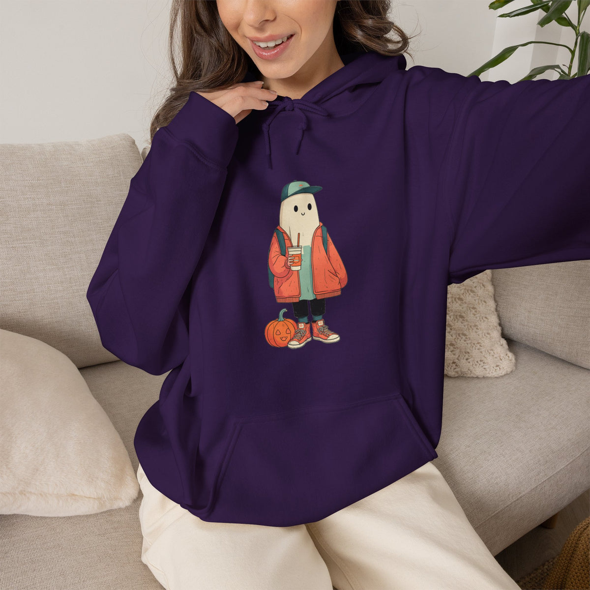 Streetwear Ghost Pumpkin Spice Hoodie – Cute Fall Graphic Sweatshirt, Halloween Coffee Run Pullover, Cozy Autumn Gift, Unisex Hooded Sweatshirt