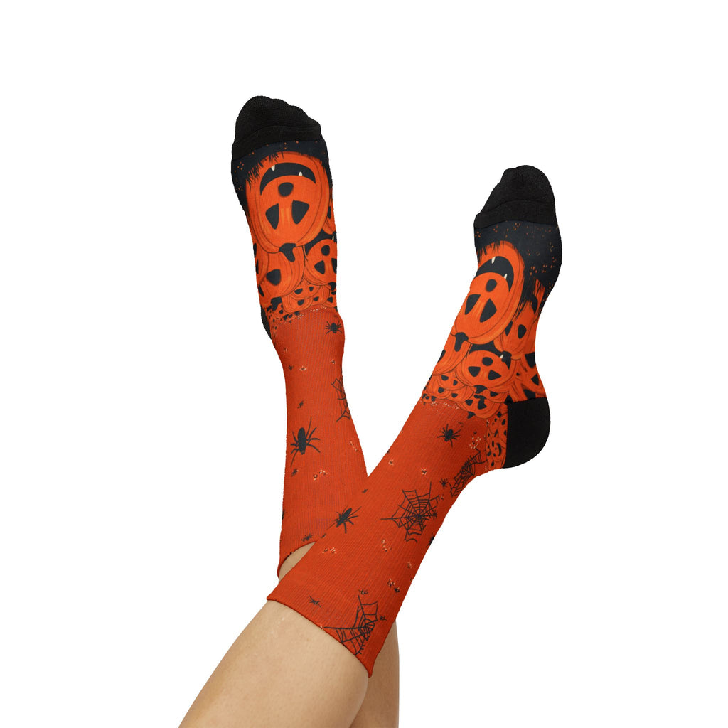 Jack-o-lantern Halloween crew socks, classic pumpkin print